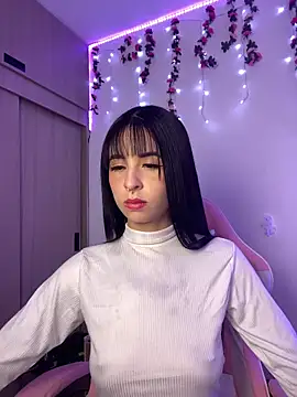 Lia  1 online show from 01/06/26, 09:08