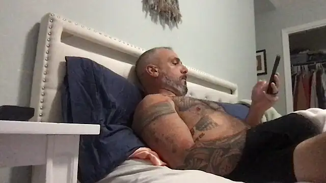 tattedNitalian online show from 02/06/26, 01:34