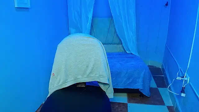 mia 778 online show from 01/06/26, 01:37