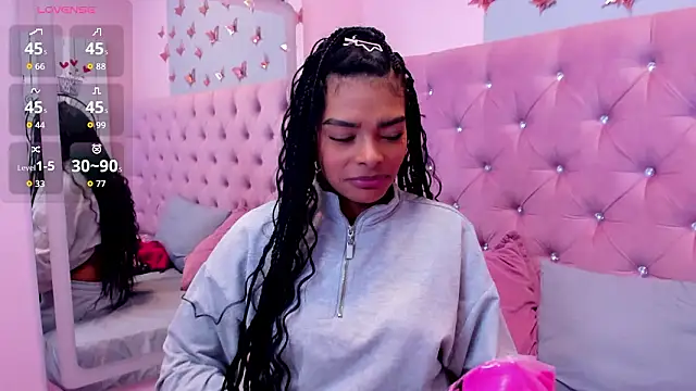 EmmaEbony  online show from 03/25/26, 11:42