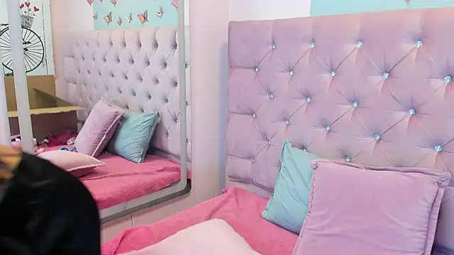 EmmaEbony  online show from 02/13/26, 01:11