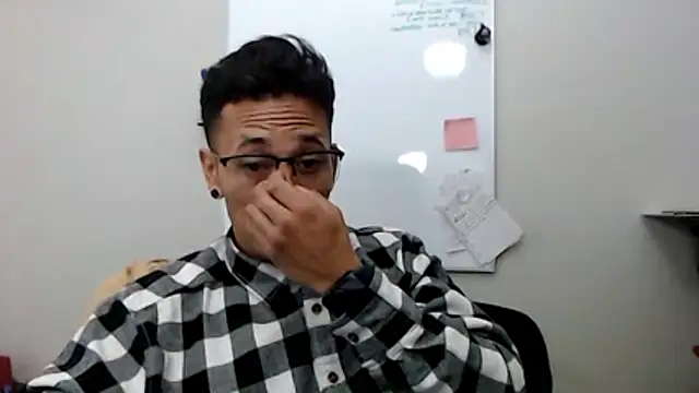 tanjir020 online show from 02/18/26, 12:08