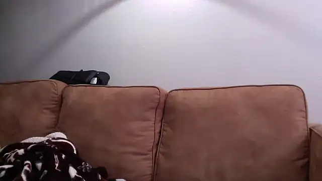 tanjir020 online show from 10/02/25, 09:07