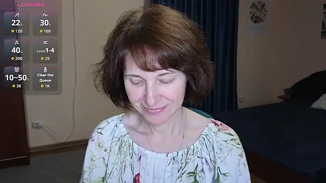 Snapshot of Lia_Tito chatting on 12/16/25, 01:15 Lia Tito online show from 12/16/25, 01:15