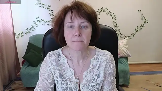 Lia Tito online show from 04/24/26, 09:11