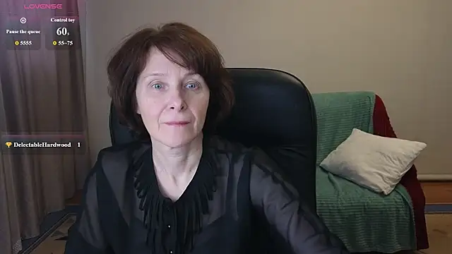 Lia Tito online show from 02/09/26, 01:31