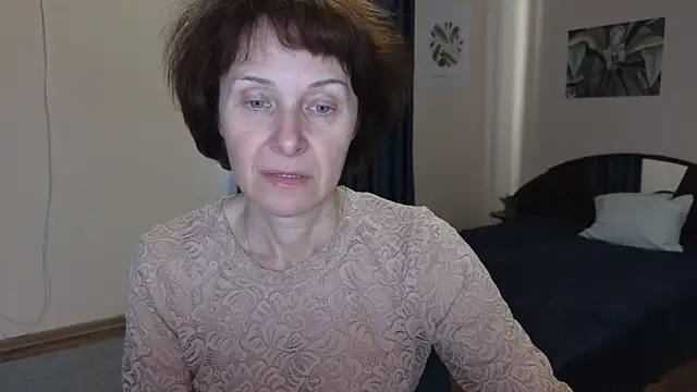 Snapshot of Lia_Tito chatting on 10/30/25, 05:50 Lia Tito online show from 10/30/25, 05:50