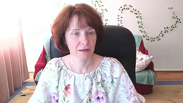 Snapshot of Lia_Tito chatting on 06/25/26, 06:40 Lia Tito online show from 06/25/26, 06:40