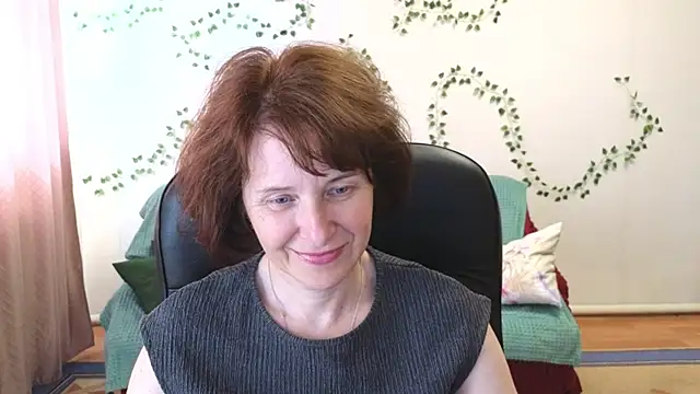 Snapshot of Lia_Tito chatting on 06/24/26, 06:23 Lia Tito online show from 06/24/26, 06:23