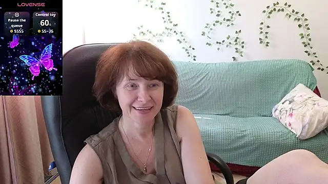 Snapshot of Lia_Tito chatting on 07/16/26, 05:59 Lia Tito online show from 07/16/26, 05:59