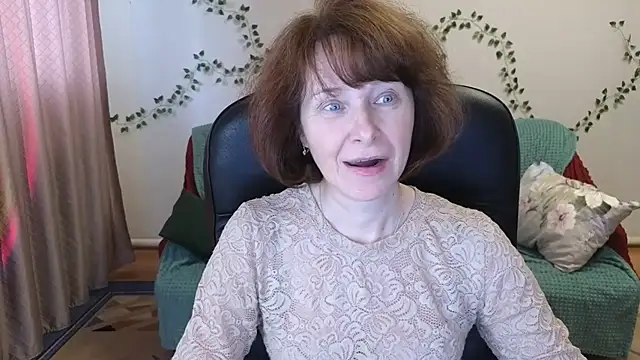 Lia Tito online show from 04/14/26, 01:05