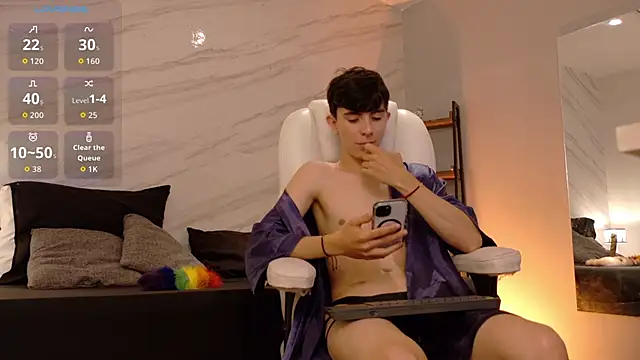 Snapshot of mathias_saenz chatting on 02/19/26, 06:49 mathias saenz online show from 02/19/26, 06:49