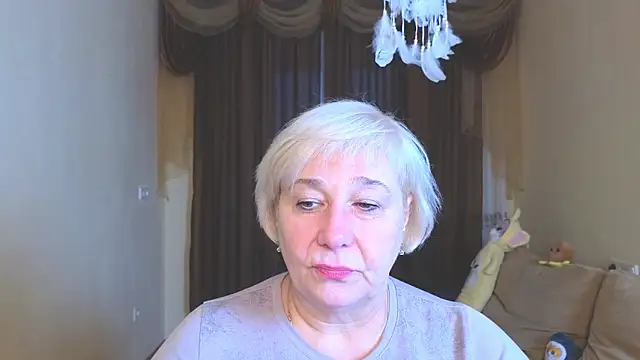 Milana Milky online show from 12/18/25, 05:01