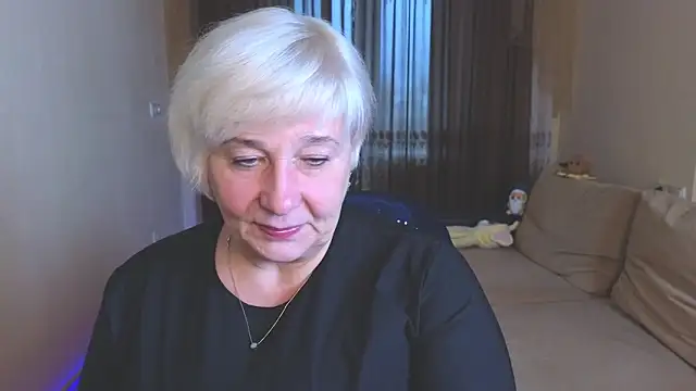 Milana Milky online show from 11/02/25, 06:07