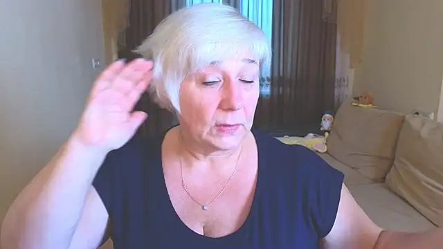 Milana Milky online show from 10/31/25, 05:15