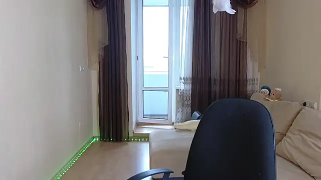 Milana Milky online show from 10/07/25, 05:08