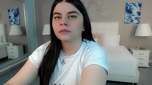 Snapshot of maddissonivanova chatting on 02/27/26, 07:03 maddissonivanova online show from 02/27/26, 07:03