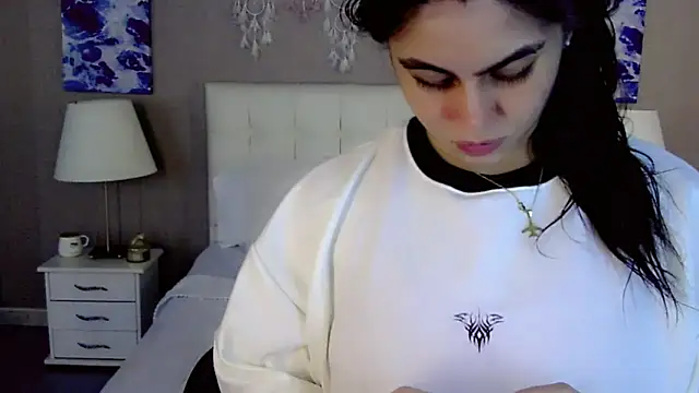 maddissonivanova online show from 09/26/25, 07:10