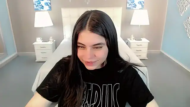 maddissonivanova online show from 10/19/25, 06:16