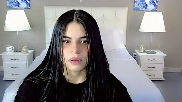 maddissonivanova online show from 09/23/25, 07:10