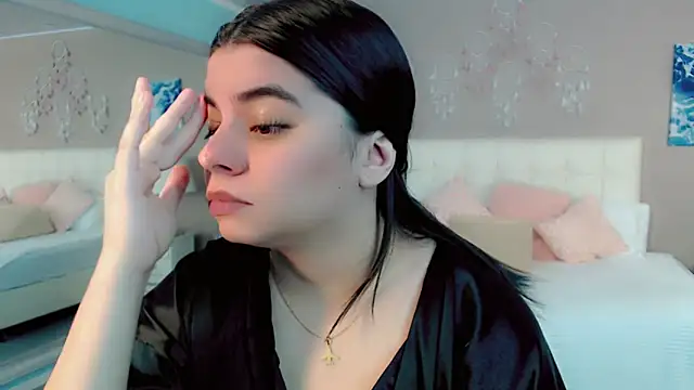 maddissonivanova online show from 04/15/26, 07:58