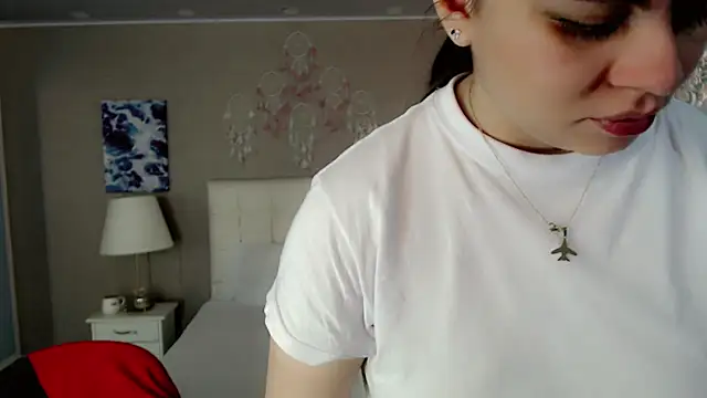 maddissonivanova online show from 10/31/25, 07:10