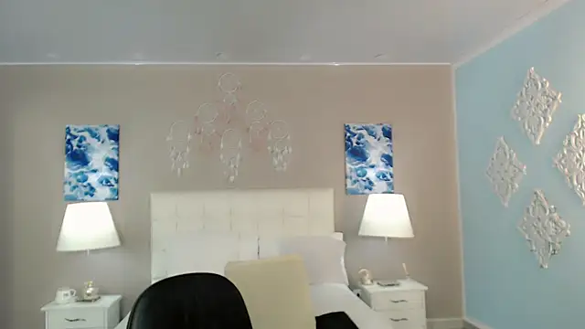 maddissonivanova online show from 11/02/25, 03:44