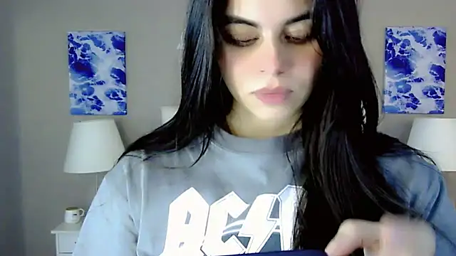 maddissonivanova online show from 10/02/25, 07:17