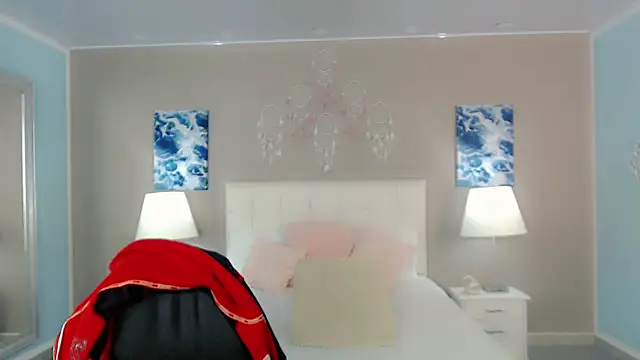 maddissonivanova online show from 11/15/25, 07:40