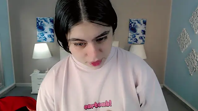 maddissonivanova online show from 11/13/25, 07:07