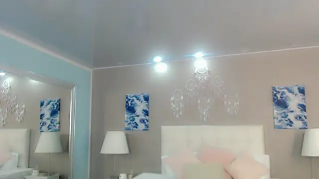 maddissonivanova online show from 03/12/26, 06:56