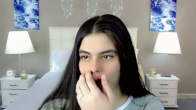 maddissonivanova online show from 09/10/25, 07:24