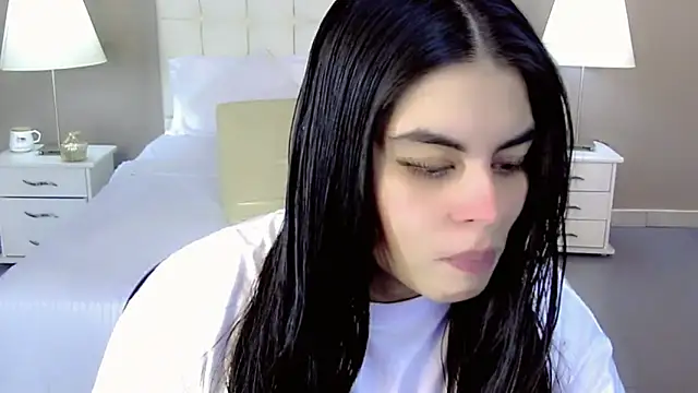 maddissonivanova online show from 09/11/25, 07:14