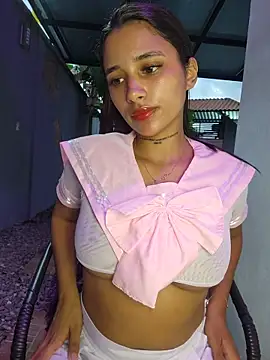 Lorena Mcfly online show from 02/22/26, 11:23