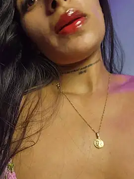 Lorena Mcfly online show from 02/20/26, 11:45