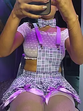 Lorena Mcfly online show from 02/14/26, 10:59