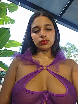 Lorena Mcfly online show from 12/20/25, 01:25