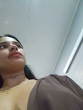 Lorena Mcfly online show from 01/13/26, 12:42