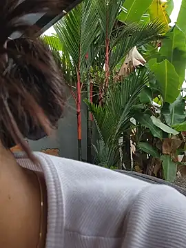 Lorena Mcfly online show from 11/09/25, 12:20