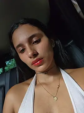 Lorena Mcfly online show from 05/28/26, 02:23