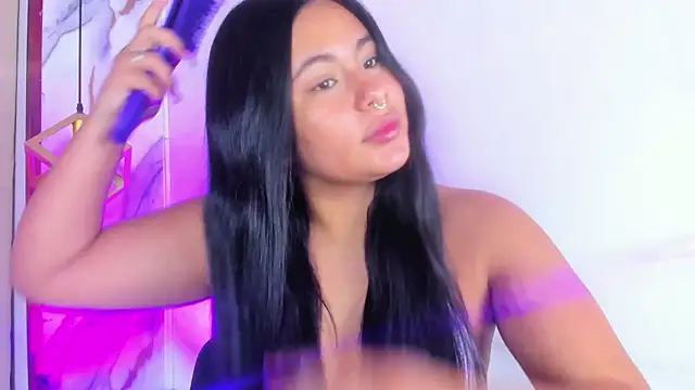 Snapshot of SamaelAndLilitt chatting on 02/06/26, 12:01 SamaelAndLilitt online show from 02/06/26, 12:01