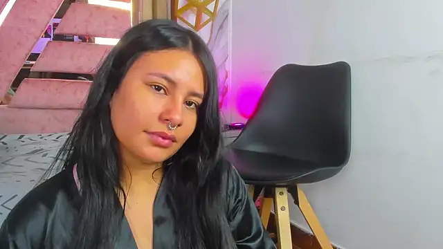 Snapshot of SamaelAndLilitt chatting on 12/23/25, 09:41 SamaelAndLilitt online show from 12/23/25, 09:41