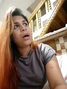 Snapshot of Marie_Swift chatting on 02/10/26, 07:57 Marie Swift online show from 02/10/26, 07:57