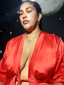 Ivy horse  online show from 04/14/26, 02:05