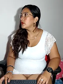 Ivy horse  online show from 03/01/26, 09:48