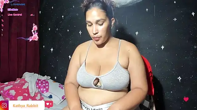 Ivy horse  online show from 04/10/26, 01:45