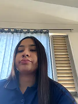 Snapshot of BELLAALEJA chatting on 10/09/25, 03:56 BELLAALEJA online show from 10/09/25, 03:56