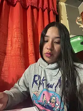 BELLAALEJA online show from 04/29/26, 12:48