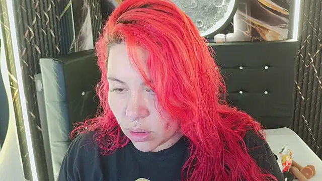 Witch Scarlet online show from 04/16/26, 02:01