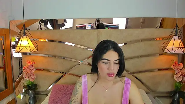 pamemiller1 online show from 12/20/25, 11:46